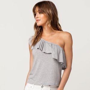Full Tilt • One Shoulder Ruffle Top Size Small